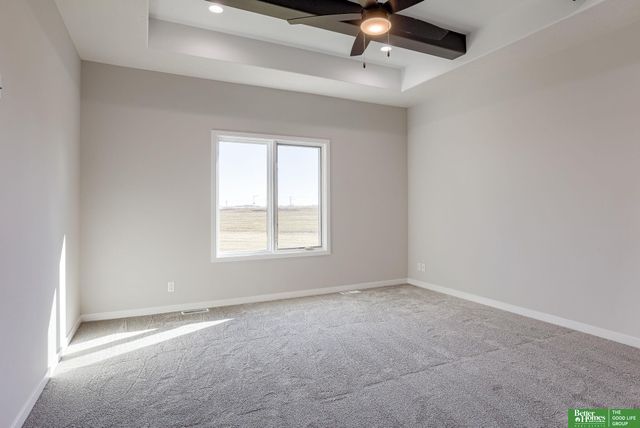 12387 Windsor Drive, Papillion, NE 68046