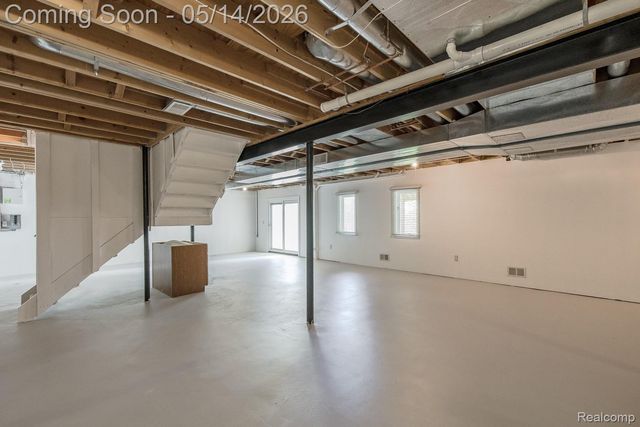 6357 Golf View Drive, Independence Charter Township, MI 48346