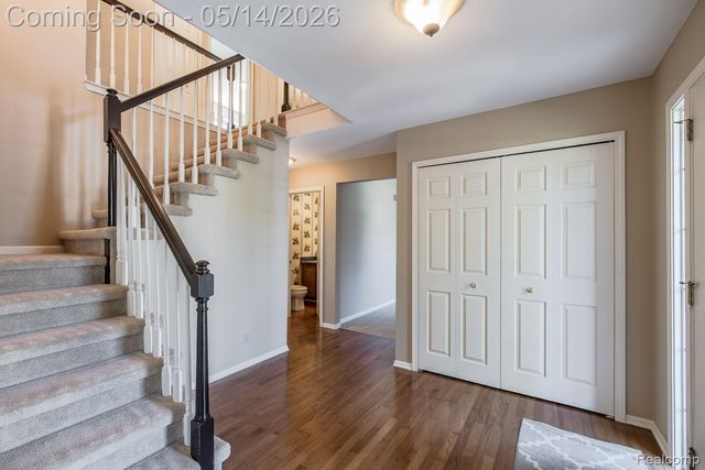 6357 Golf View Drive, Independence Charter Township, MI 48346
