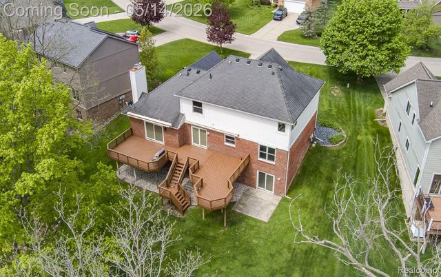 6357 Golf View Drive, Independence Charter Township, MI 48346