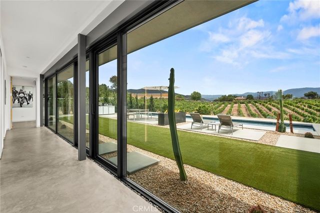 36453 Via El Pais Bonita, Temecula, CA 92592