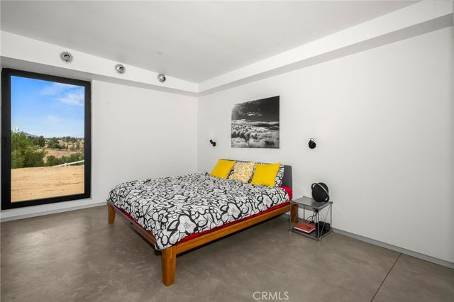36453 Via El Pais Bonita, Temecula, CA 92592