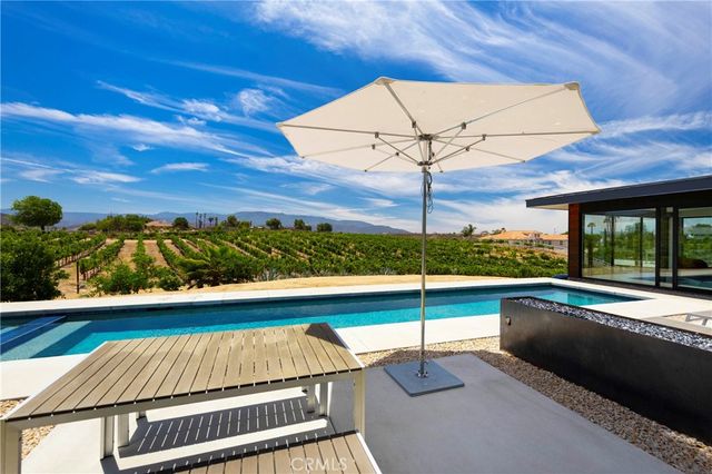 36453 Via El Pais Bonita, Temecula, CA 92592