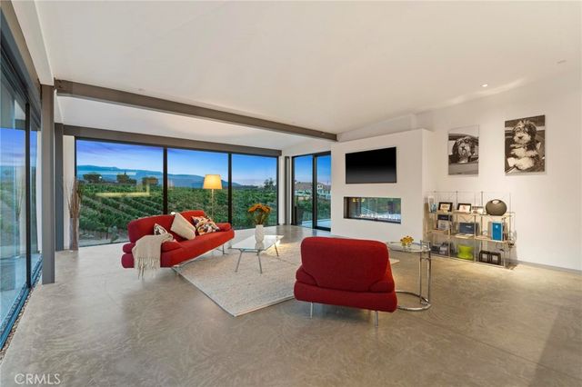 36453 Via El Pais Bonita, Temecula, CA 92592