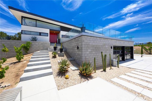 36453 Via El Pais Bonita, Temecula, CA 92592