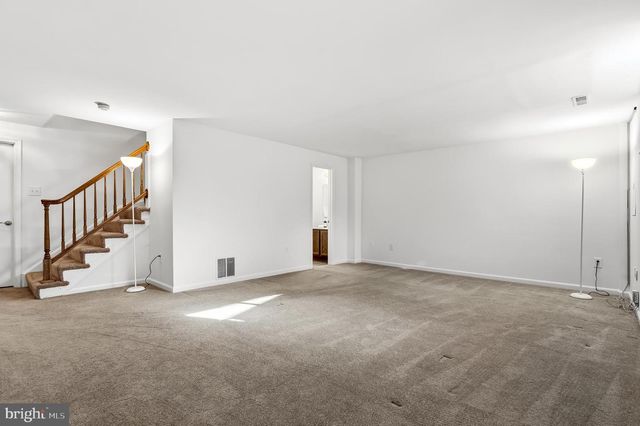 7433 SPRING TREE DR, Springfield, VA 22153