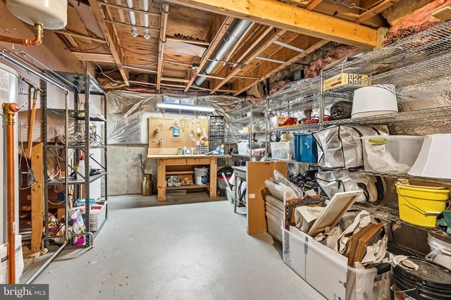 7433 SPRING TREE DR, Springfield, VA 22153