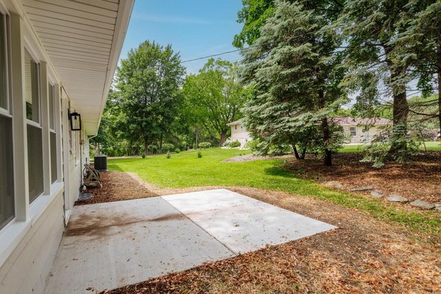 15300 Clifford COURT, Brookfield, WI 53005