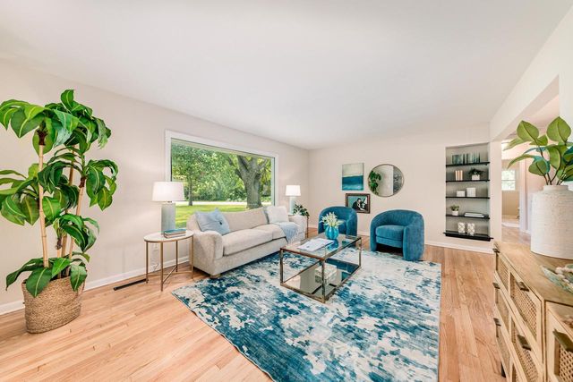 15300 Clifford COURT, Brookfield, WI 53005