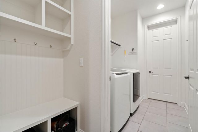 5213 Mandevilla DR, Austin, TX 78739