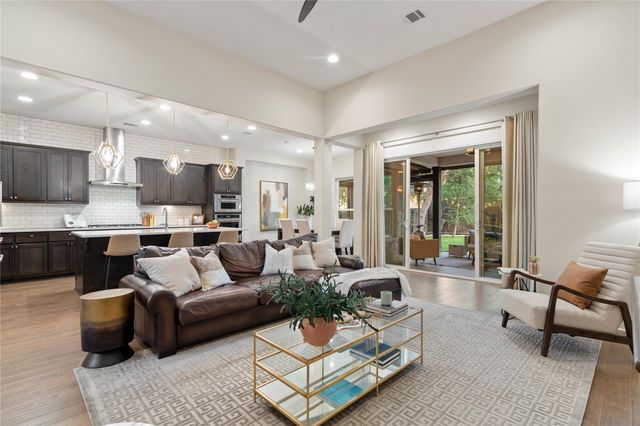 5213 Mandevilla DR, Austin, TX 78739