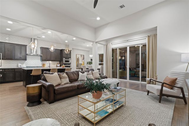 5213 Mandevilla DR, Austin, TX 78739