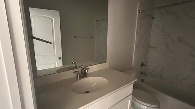 109 Independence Drive, Joshua, TX 76058