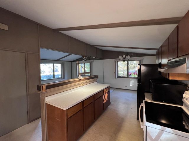 202 N 58th St, Superior, WI 54880