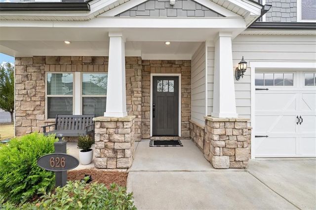 626 Shadow Moss Avenue, Canton, GA 30115