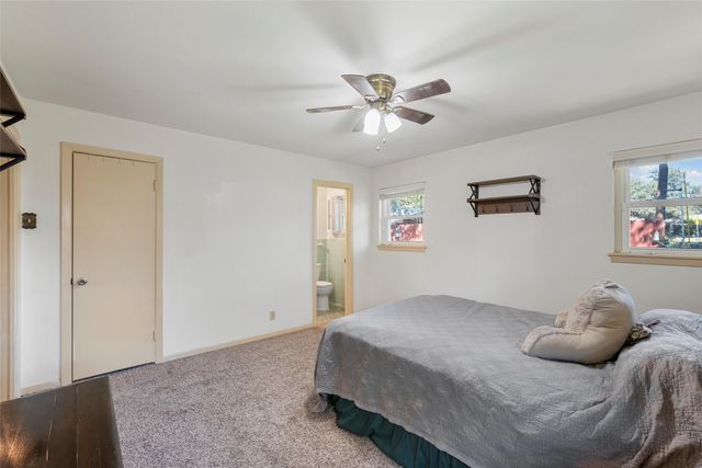 7017 Shady Oaks Drive, Waco, TX 76710