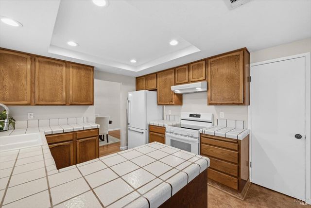 636 Tiburon Ct, Vacaville, CA 95687