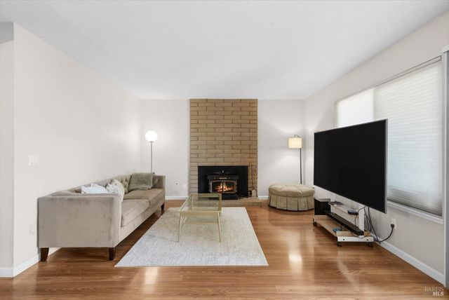 636 Tiburon Ct, Vacaville, CA 95687