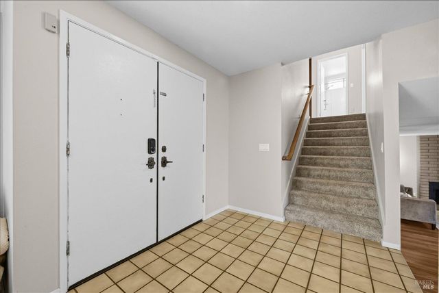 636 Tiburon Ct, Vacaville, CA 95687