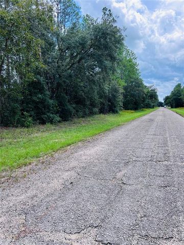 8681 N WALLINGFORD AVENUE, Citrus Springs, FL 34434