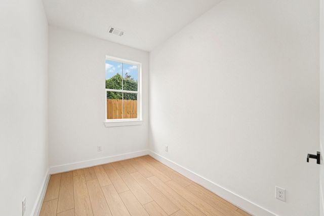 4504 Terry Street, Houston, TX 77009