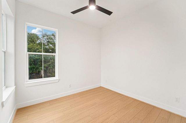 4504 Terry Street, Houston, TX 77009