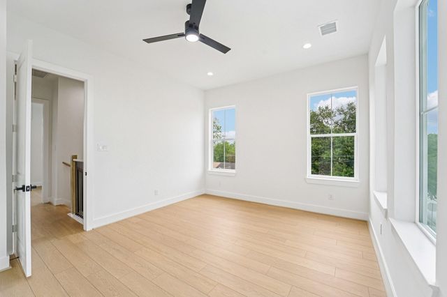 4504 Terry Street, Houston, TX 77009