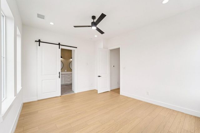 4504 Terry Street, Houston, TX 77009
