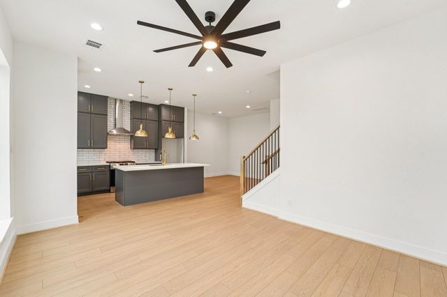 4504 Terry Street, Houston, TX 77009