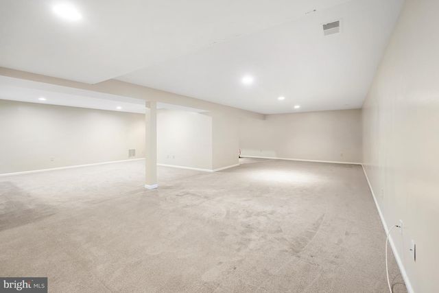 10 MEYER POINT CT, Potomac, MD 20854