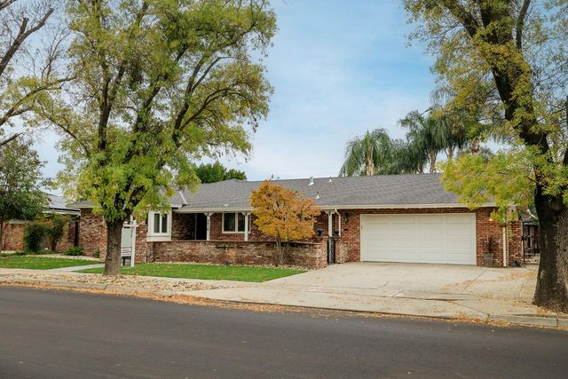 2410 Sherwood Ave, Modesto, CA 95350