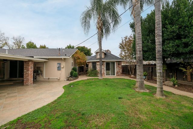 2410 Sherwood Ave, Modesto, CA 95350