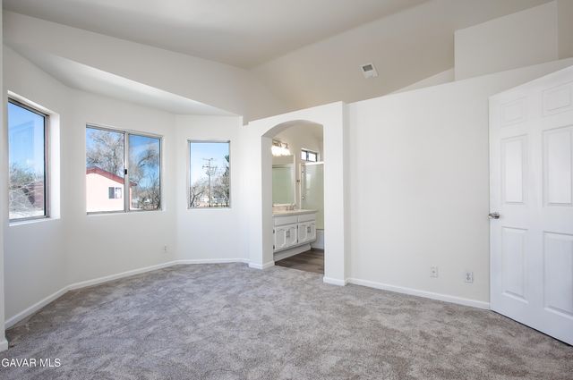 805 Jason Court, Lancaster, CA 93534