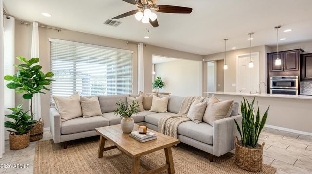 6516 W MADRE DEL ORO Drive, Phoenix, AZ 85083