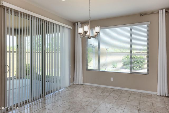 6516 W MADRE DEL ORO Drive, Phoenix, AZ 85083