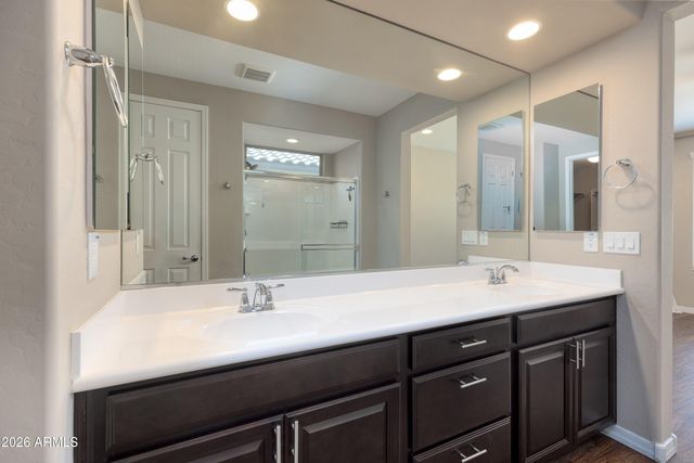 6516 W MADRE DEL ORO Drive, Phoenix, AZ 85083