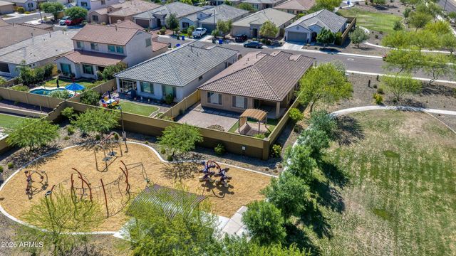 6516 W MADRE DEL ORO Drive, Phoenix, AZ 85083