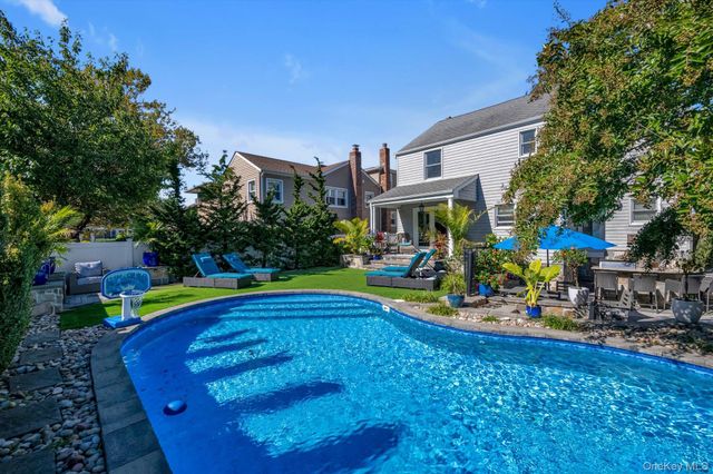 38 Newkirk Avenue, East Rockaway, NY 11518