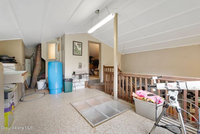 272 Hidden Spring Rd, Sandpoint, ID 83864