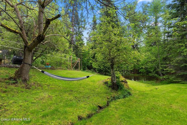 272 Hidden Spring Rd, Sandpoint, ID 83864