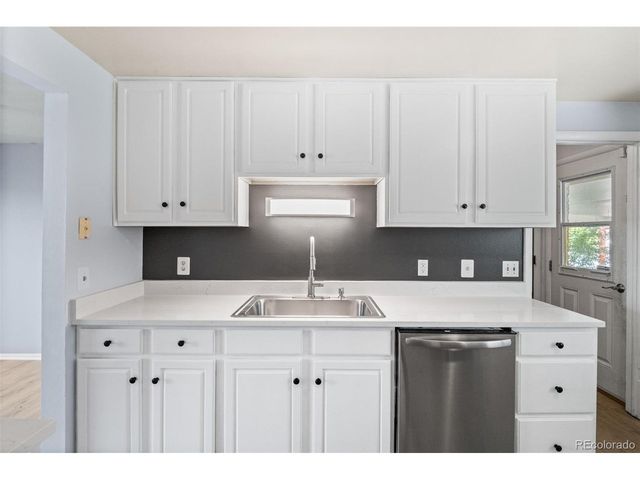 3512 W Patterson Pl, Littleton, CO 80123