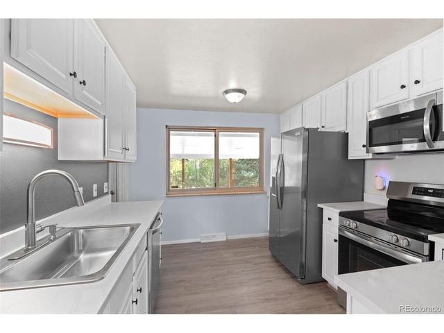 3512 W Patterson Pl, Littleton, CO 80123
