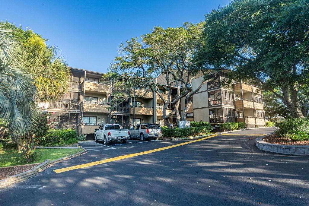 9501 Shore Dr # B-224, Myrtle Beach, SC 29572 — exterior