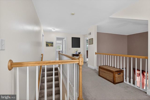 445 OLD STONE WAY, York, PA 17406