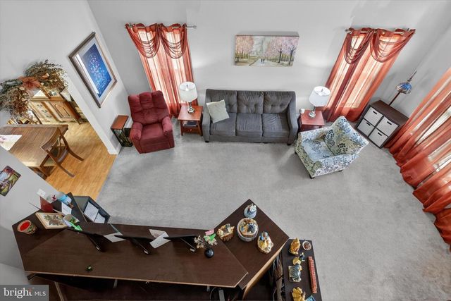 445 OLD STONE WAY, York, PA 17406