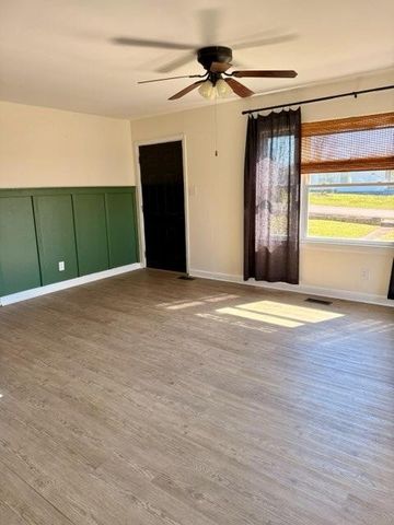 906 Oak St, Lewisburg, TN 37091