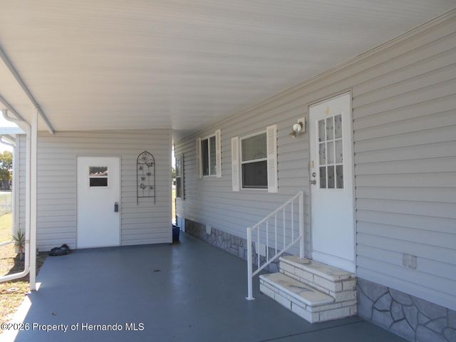 7464 Dinsmore Street, Brooksville, FL 34613