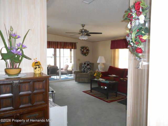 7464 Dinsmore Street, Brooksville, FL 34613