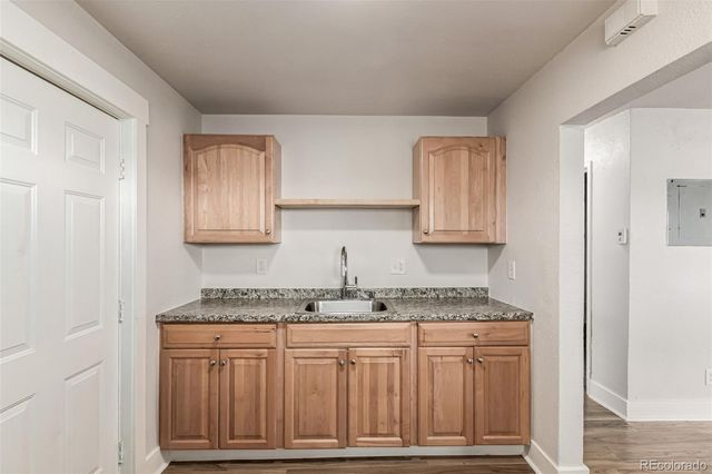 1538 Clinton Street 1, Aurora, CO 80010