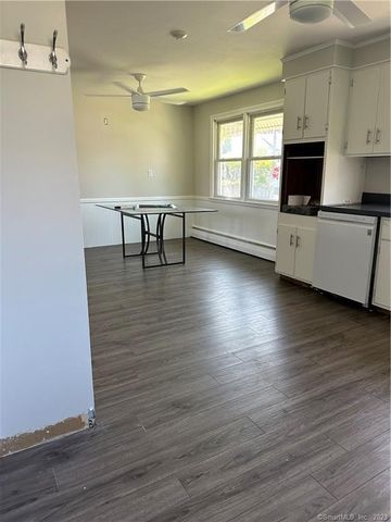 280 Lighthouse Road, New Haven, CT 06512